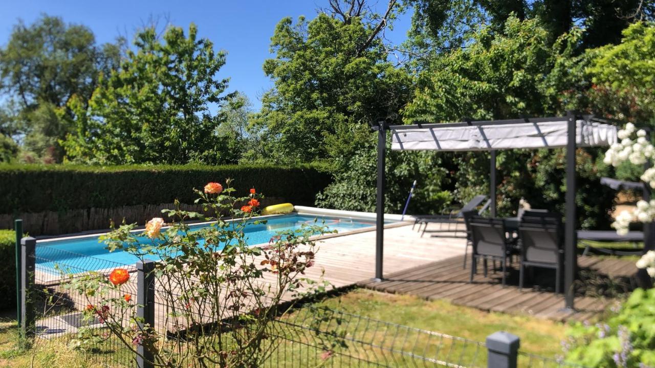 فيلا Gite De Charme En Dordogne Avec Piscine Et Jardin Jumilhac-le-Grand المظهر الخارجي الصورة